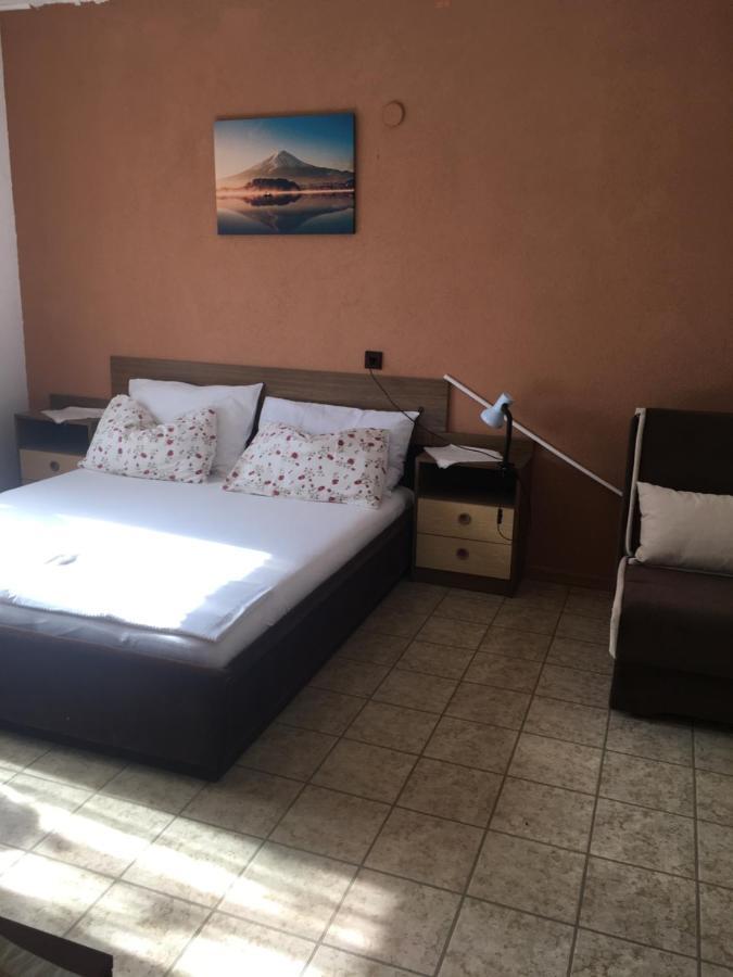 Apartmani Cubela Trogir Kültér fotó