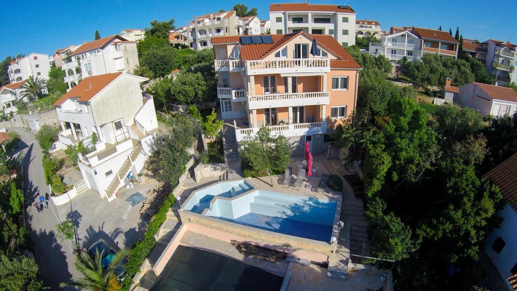 Apartmani Cubela Trogir Kültér fotó